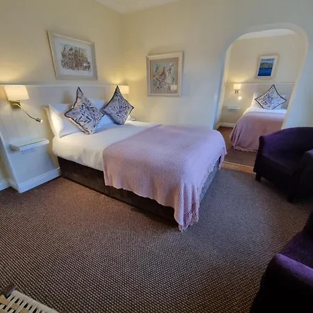 Bed & Breakfast Ashe's